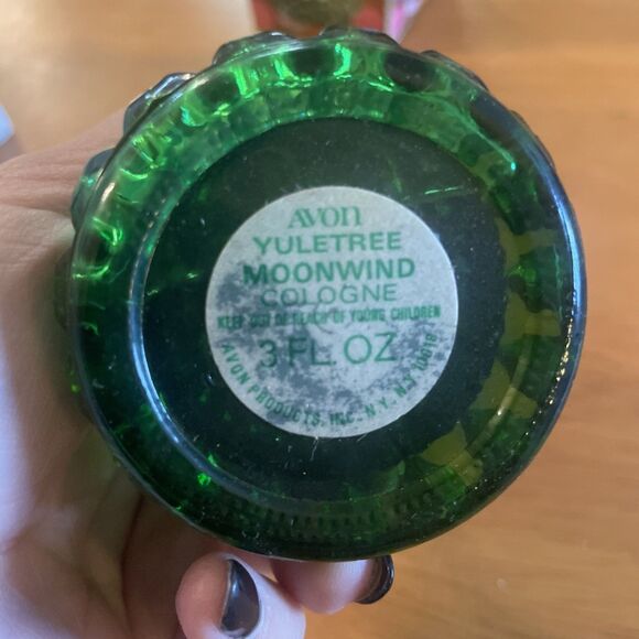 Vintage AVON YULETREE Moonwind Perfume Decanter And Original Box Christmas Tree - Picture 3 of 4